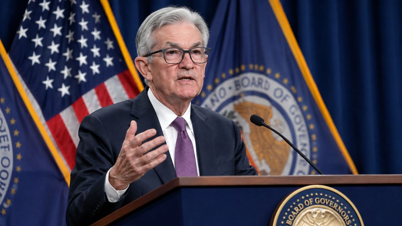 Global Economy : अमेरिकेने वाढवले व्याजदर! महागाईला लगाम घालण्यासाठी फेडचा मोठा निर्णय
