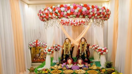 Gauri Aagman 2026: फुले, दिवे आणि कापडाने घरच्या घरी करता येतील ‘या’ भन्नाट आयडिया