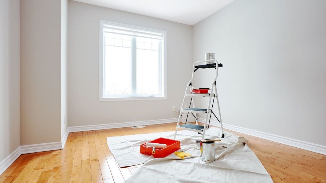 House Painting Rules for Tenants:  भाड्याच्या घराची पेंटिंग कोण करणार? मालक-भाडेकरू वाद टाळण्यासाठी जाणून घ्या नियम
