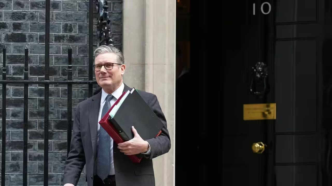 Keir Starmer: पंतप्रधानपद सोडल्यानंतर 71 दिवसांनी कीर स्टारमर यांचा खासदारकीला रामराम; 11 वर्षीय संसदीय कारकिर्दीला पूर्णविराम