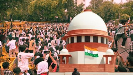 Supreme Court of India on NEET Protest: सुप्रीम कोर्टाचा ऐतिहासिक निर्णय; विद्यार्थ्यांवरील गुन्हे मागे घेण्याचे आदेश