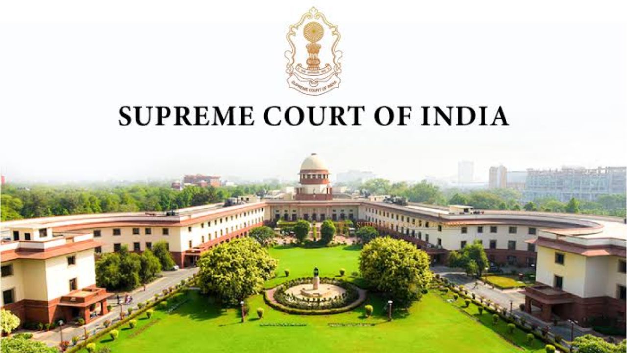 CJI On Executive Magistrate Notice: न्यायालयाचा आदेश डावलण्याचे धाडस कसे झाले? ५ लाखांच्या नोटिसीवरून सरन्यायाधीश सूर्यकांत भडकले