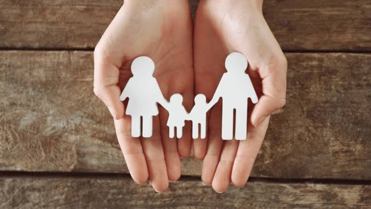 Fertility Rate In India: नसबंदीचे नियम बदलणार?पंतप्रधान सल्लागार परिषदेची मोठी शिफारस!