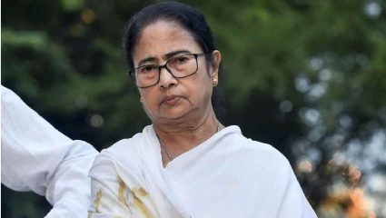Mamata Banerjee on Gyanesh Kumar: ज्ञानेश कुमार चोर, त्यांनी मते चोरली अन् EVM जाळली!; ममता बॅनर्जींचा ज्ञानेश कुमारांवर थेट हल्ला