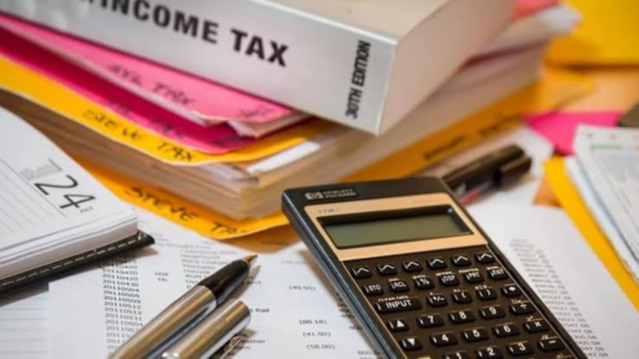 September Financial Deadlines : सप्टेंबर महिन्यात ‘या’ 4 मोठ्या डेडलाईन्स चुकवू नका! नाहीतर बसू शकतो मोठा आर्थिक फटका