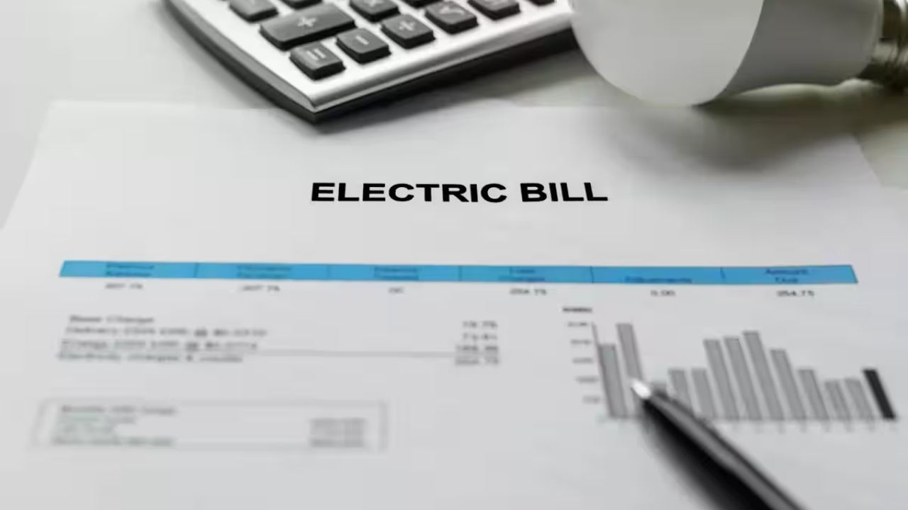 काय सांगता… Electricity Bill येणार Zero! फक्त ‘हे’ एक काम करा; AC, कूलर, पंखे, मनसोक्त वापरा