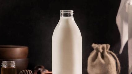 Milk Price Hike: दूध महागलं, दह्याच्या किमतीही वाढल्या! जाणून घ्या नवे दर