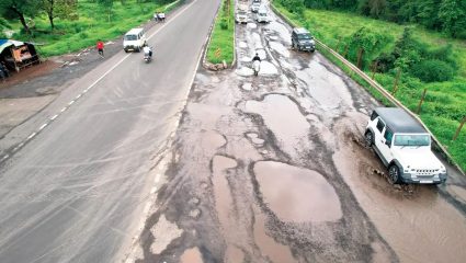 पक्ष नंतर… कोकण आधी!’ प्रशांत पवारांची संतप्त फेसबुक पोस्ट व्हायरल; महामार्गाच्या दुरवस्थेवर लोकप्रतिनिधींना थेट सवाल!