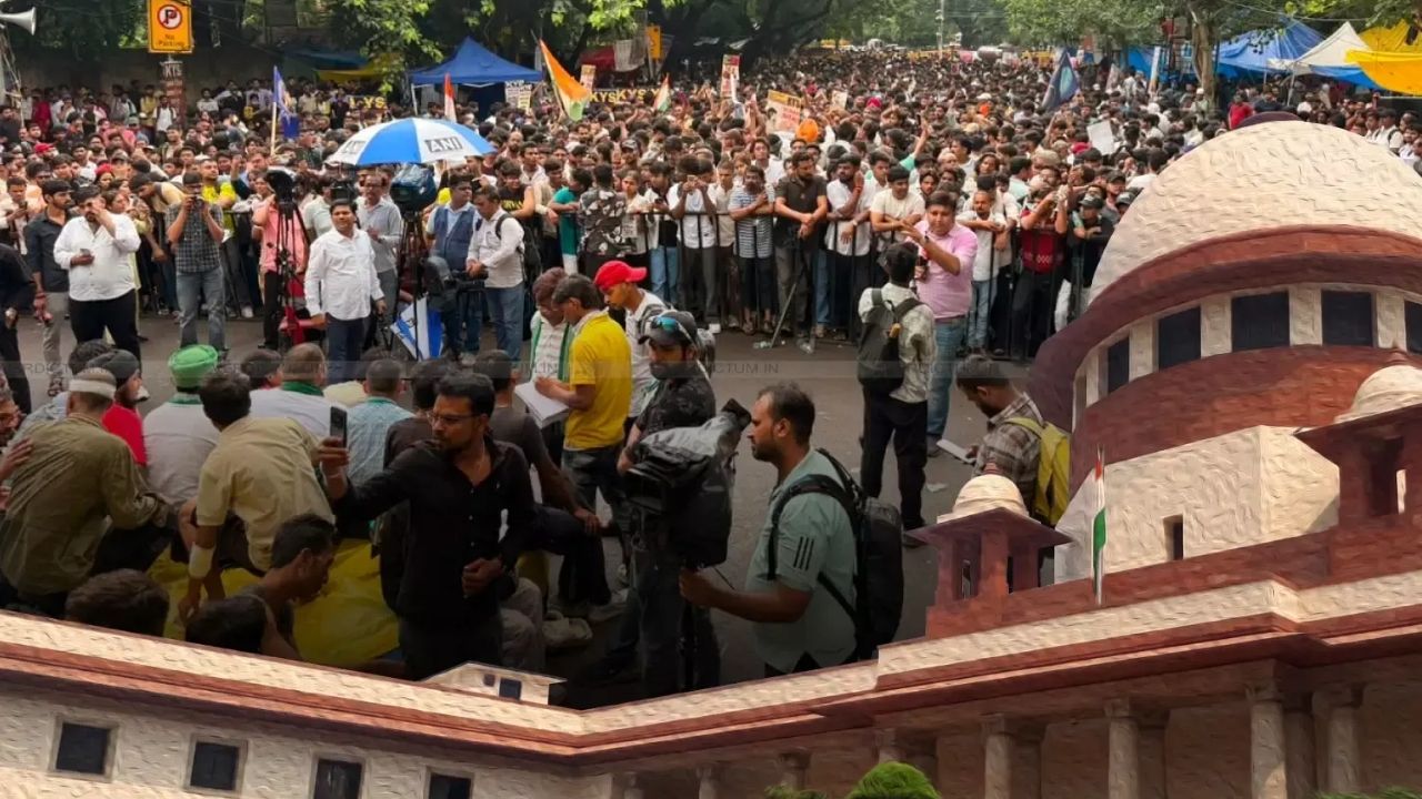 NEET Protest Case: NEET आंदोलकांवरील FIR रद्द करण्याच्या याचिकेवर सर्वोच्च न्यायालयात सुनावणी; दिल्ली पोलिसांची भूमिका काय?