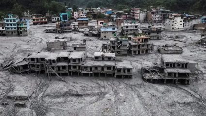 Nepal Flood : देशाच्या पुनर्बांधणीसाठी नेपाळचे अर्थमंत्री स्वर्णिम वागळे भारताच्या दौऱ्यावर; 1399 मृत्यू, कोट्यवधींचे नुकसान