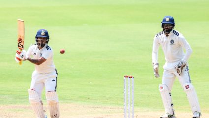 Duleep Trophy 2026: आता सोडणार नाही अन् थांबणार नाही! Ishan Kishan ची शानदार खेळी, ईस्ट झोन थेट…