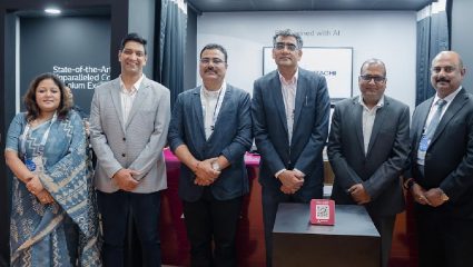 ‘ग्राहकांसाठी ‘Digital Banking Point 2.0’ अन् व्यापाऱ्यांसाठी ‘AI…; ॲक्सिस बँकेची नवी भरारी