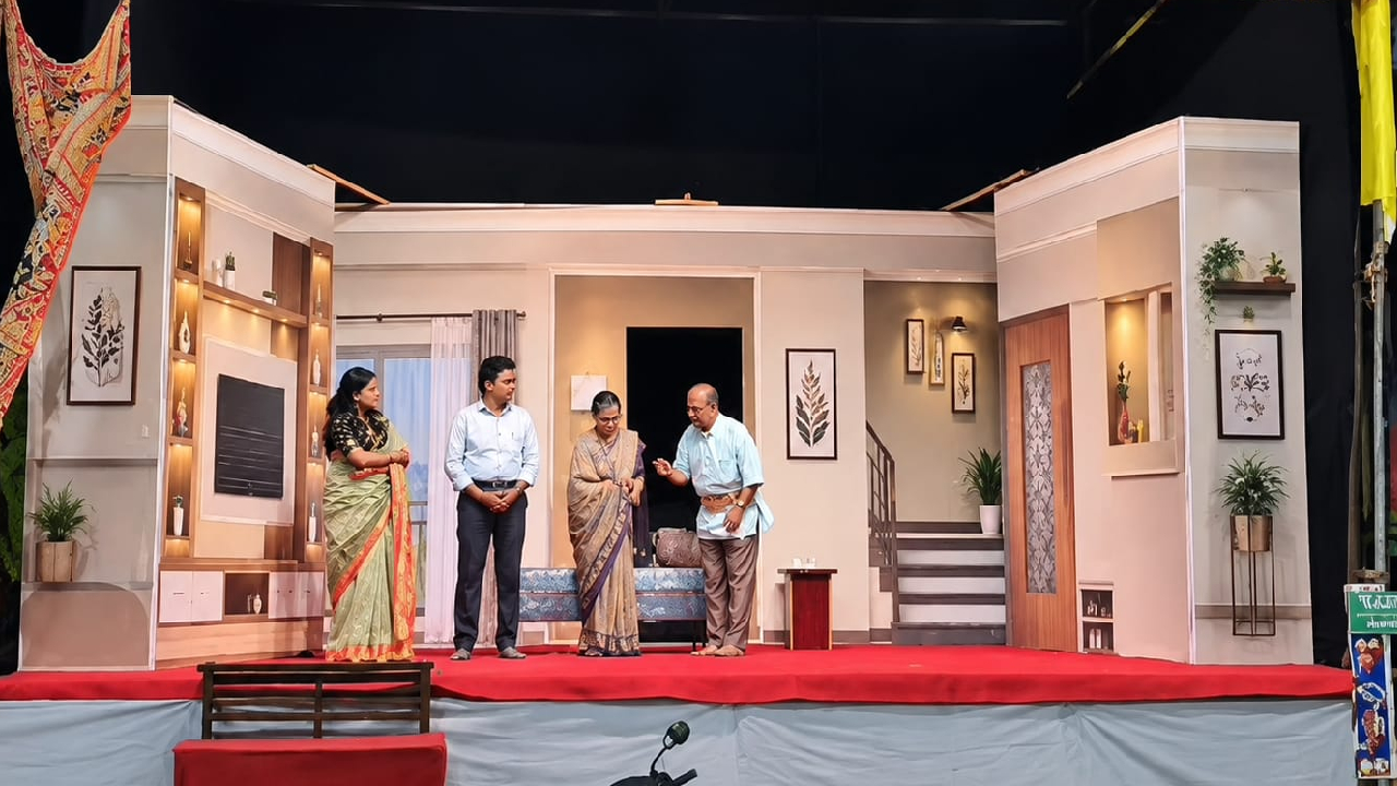 पौरणिक देखाव्यांपासून…! पुण्यात गणेशोत्सवाचा अनोखा उत्साह; संध्याकाळी पेठांमध्ये अलोट जनसागर