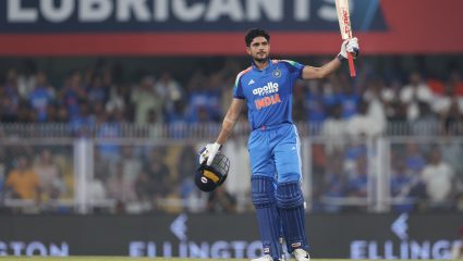 IND Vs WI: टीम इंडियाने काढला वेस्ट इंडिजचा ‘धूर’; Shubhman Gill ने ठोकले खणखणीत द्विशतक 