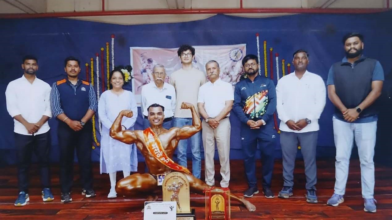पुण्यात आंतर महाविद्यालयीन शरीरसौष्ठवचा थरार; ऋषिकेश बेळमकर ठरला ‘नंदू मराठे श्री’ चा मानकरी