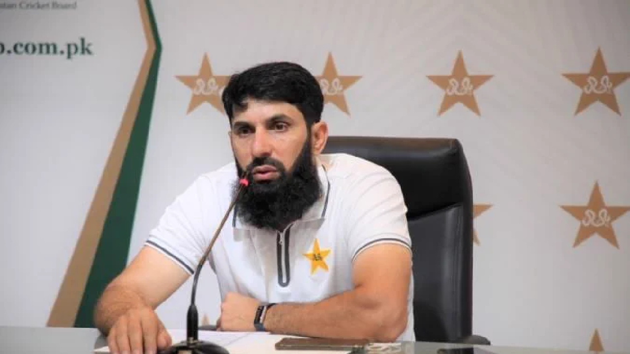 ENG Vs PAK: क्रिकेटविश्वात खळबळ! पाकिस्तानचा खेळखंडोबा; ‘या’ खेळाडूचा राजीनामा, PCB चा निर्णय अंगलट?