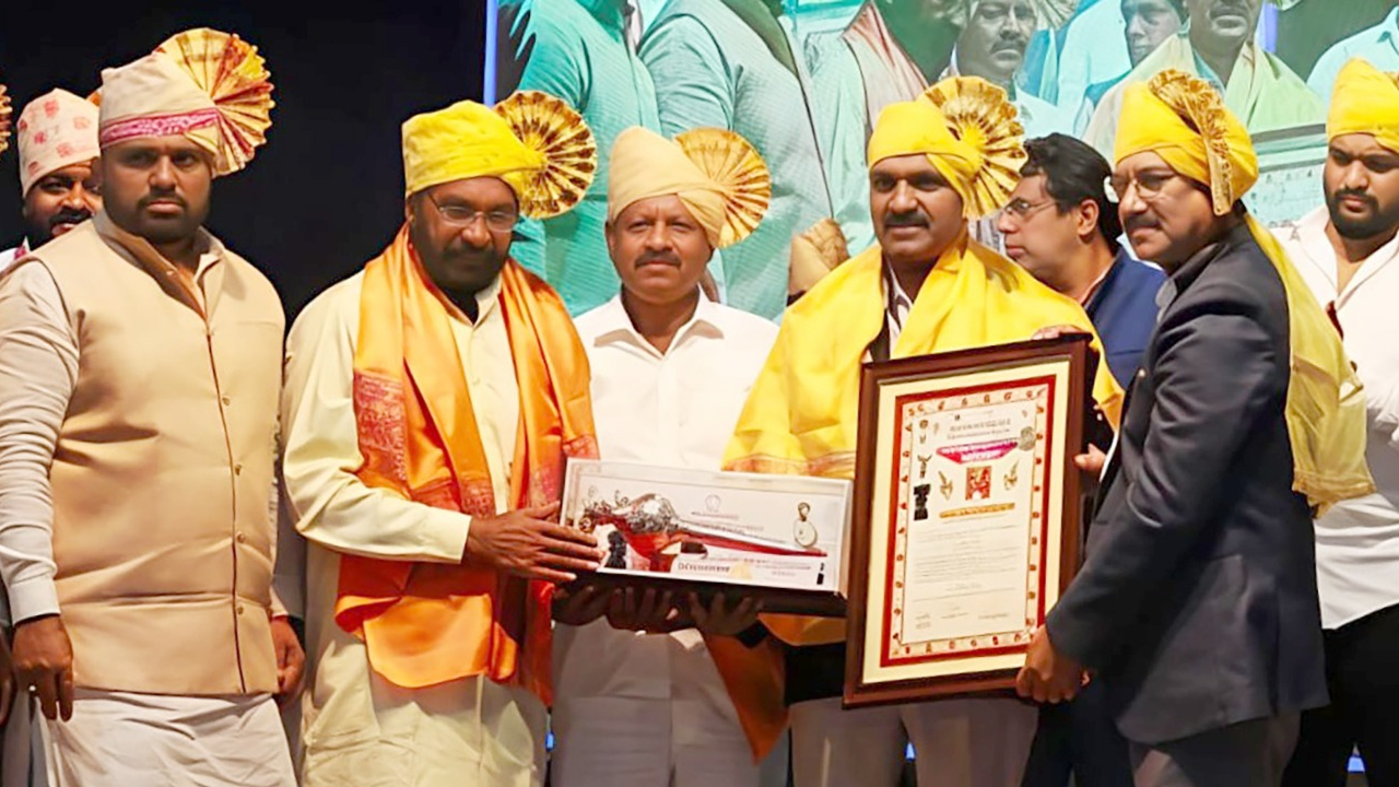 अभिमानास्पद क्षण! प्रा. विलास कथुरे यांचा ‘मेजर ध्यानचंद महाराष्ट्र क्रीडारत्न पुरस्कारा’ने सन्मान