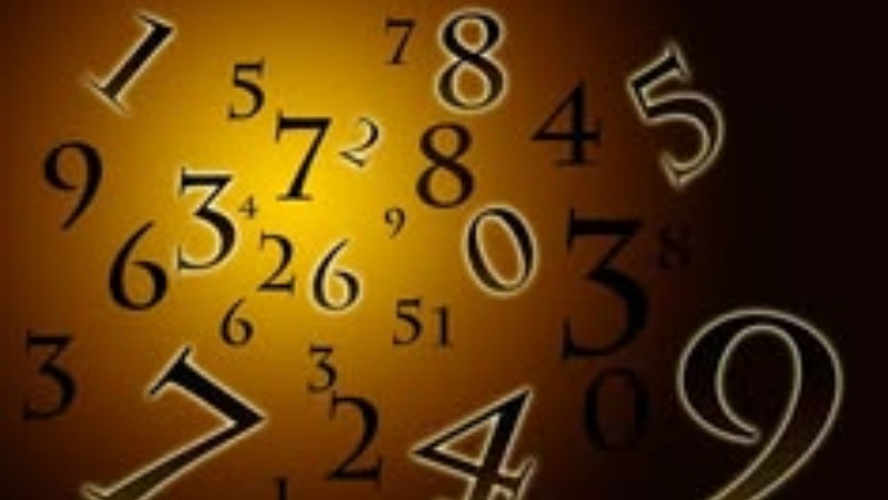 Numberlogy: गौरी पूजनाच्या दिवशी या मुलांकांच्या लोकांना होईल करिअरमध्ये फायदा