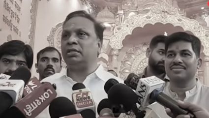 गणेशोत्सव नियम पाळून साजरा करा; आशिष शेलारांची पुण्यातून विरोधकांवर टीका, UPI शुल्कावरही स्पष्टीकरण