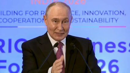 BRICS Summit 2026: तथाकथित G7 ची पिछेहाट! दिल्लीत पुतिन यांनी पाश्चात्त्य देशांना दाखवला आरसा; जागतिक GDPत ब्रिक्सचे वर्चस्व सिद्ध