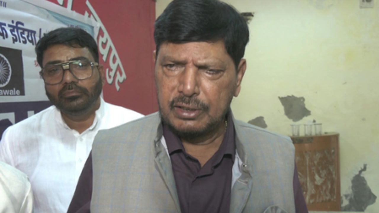 Ramdas Aathvale : निवडणूक आयोग स्वतंत्र संस्था, एसआयआर वादावर रामदास आठवले थेटच बोलले