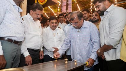 Dombivli News : मोदींच्या वाढदिवसानिमित्त डोंबिवलीत ‘आशीर्वादाचा दिवा’, रविंद्र चव्हाण यांच्या हस्ते ‘सेवा संकल्प अभियान’ सुरु