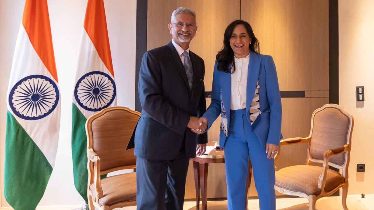 India-Canada Ties : जयशंकर यांनी शेअर केला अनिता आनंद यांच्या भेटीचा व्हिडिओ; 2030 पर्यंत 70 अब्ज डॉलर्सच्या व्यापाराचे लक्ष्य