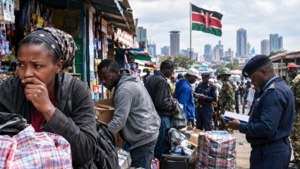 Kenya News : ‘कुत्रा आमच्यावर सोडल्यासारखे’; परदेशी व्यापाऱ्यांवर कारवाईने भीतीचे वातावरण