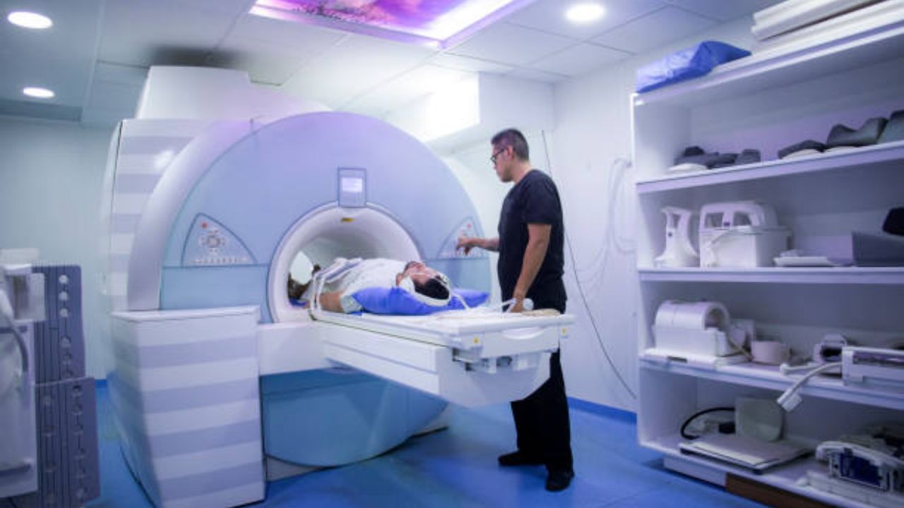 Health Update: एमआरआयच्या प्रतीक्षेला ऑक्टोबरमध्ये पूर्णविराम! नायर, सायन आणि कूपरमध्ये यंत्रे दाखल
