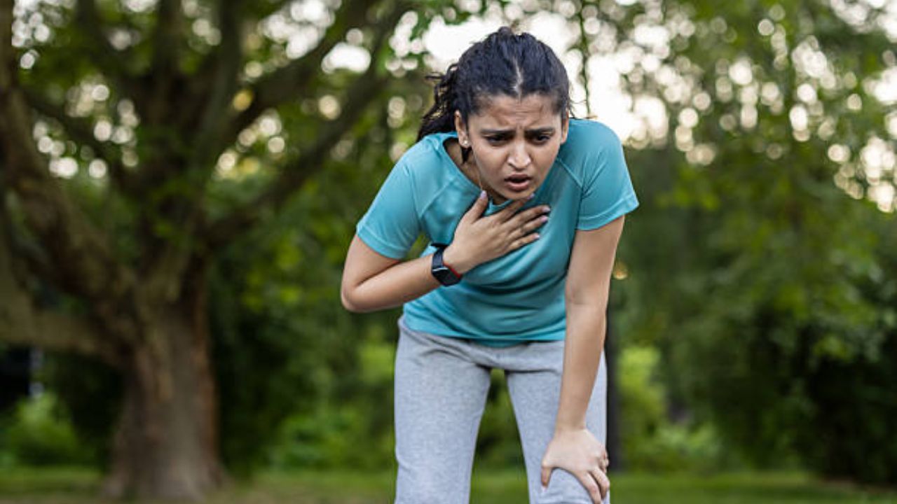 Health Care Tip: धाप लागण्यामागे फिटनेसची कमतरता की फुफ्फुसांचा आजार? जाणून घ्या शरीरसंबंधित आजाराचे संकेत