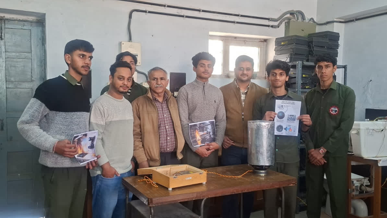 सोनिक लहरींपासून विझवता येणार आग! हिमाचल प्रदेशच्या विद्यार्थ्यांनी बनवले बिना पाण्याचे अग्निशमनयंत्र!