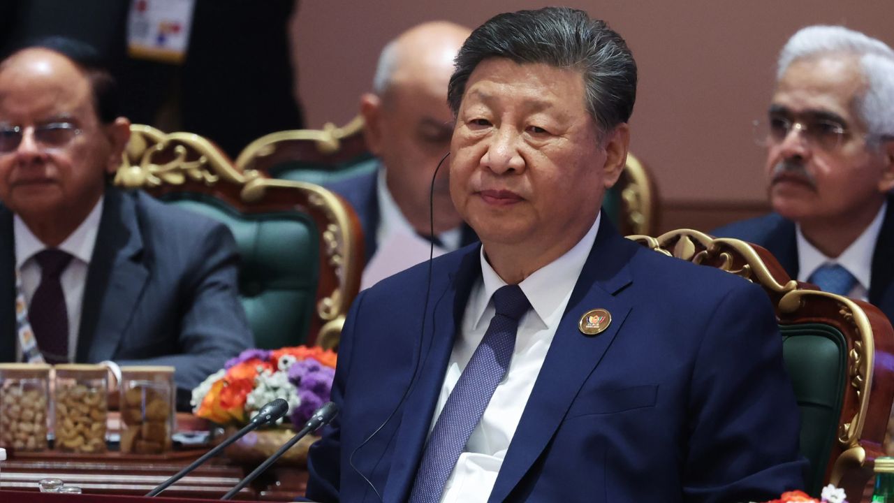 XiJinping Health: 7 वर्षांनंतर भारत दौरा अन् अचानक बिघडली तब्येत; चिनी राष्ट्राध्यक्ष शी जिनपिंग यांच्या प्रकृतीबाबत चर्चांना उधाण