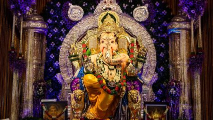 GSB Ganeshotsav 2026: जीएसबी महागणपतीचा शाही थाट! ६६ किलो सोने, ३३५ किलो चांदी अन् ७०३ कोटींचे विमा संरक्षण