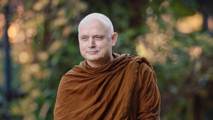 Thailand Buddhism : ब्रिटिश नागरिक बनले थायलंडमधील सर्वोच्च परदेशी भिक्खू; ५ दशकांच्या बौद्ध प्रवासाला ऐतिहासिक मान