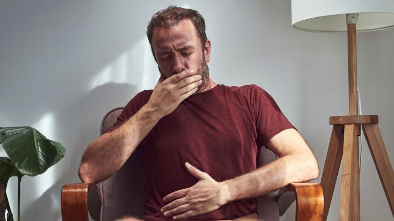 Belching: सतत ढेकर येतात? शरीर देतंय ‘हा’ इशारा; दुर्लक्ष करणं पडू शकतं महागात