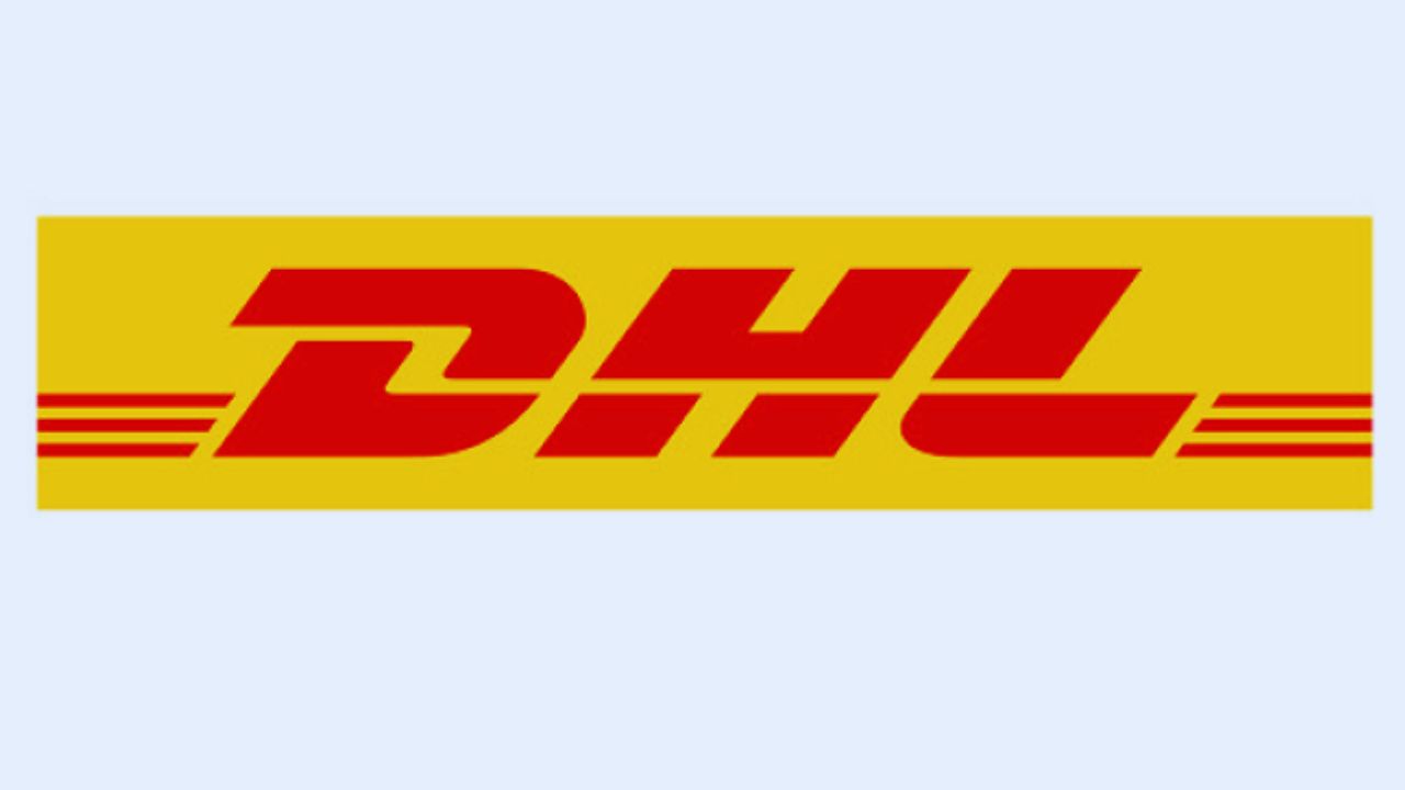 DHL Express ग्राहकांना मोठा झटका! १ जानेवारी २०२७ पासून भारतात शिपिंग शुल्क ८.९% वाढणार, कंपनीने केली घोषणा