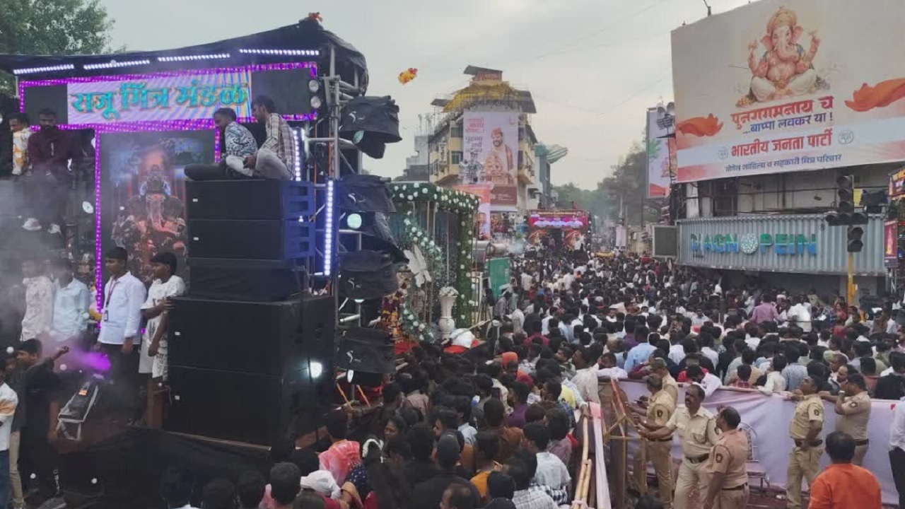 पुण्यात विसर्जन मिरवणुकीत ध्वनी प्रदूषणाचा कहर! लक्ष्मी रस्त्यावर १०४.५ डेसिबलची नोंद; COEP चा अहवाल समोर