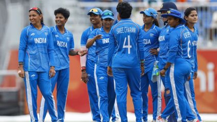 IND W vs BAN W: बांग्लादेशला धूळ चारत टीम इंडिया Asian Games 2026 च्या फायनलमध्ये; आता श्रीलंकेशी ‘गोल्ड मेडल’ची लढाई
