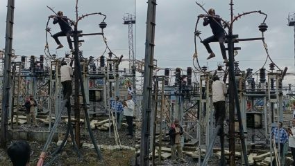 चिंचवडच्या महापारेषण उपकेंद्रात स्फोटानंतर आग, मेट्रोसह उद्योगांनाही बसला फटका; तब्बल…