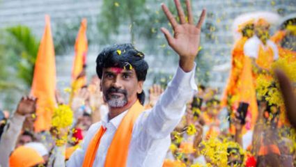 Manoj Jarange Patil : ‘समाजाच्या लेकरांसाठी लढून मरेन, आरक्षण घेतल्याशिवाय थांबणार नाही,’ जरांगे पाटील मुंबईकडे रवाना