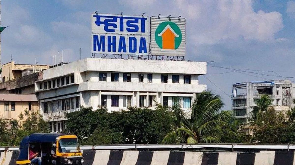 Nashik Scam News: म्हाडा भूखंड प्रकरणात महसूल विभागाला मोठा धक्का; एसआयटी चौकशीनंतर ४ जण निलंबित