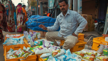 Milk Price Hike: सामन्यांनी जगायचं कसं? 10 रुपये वाढ करण्याची मागणी, ‘या’ राज्यात युनियनचा आग्रह