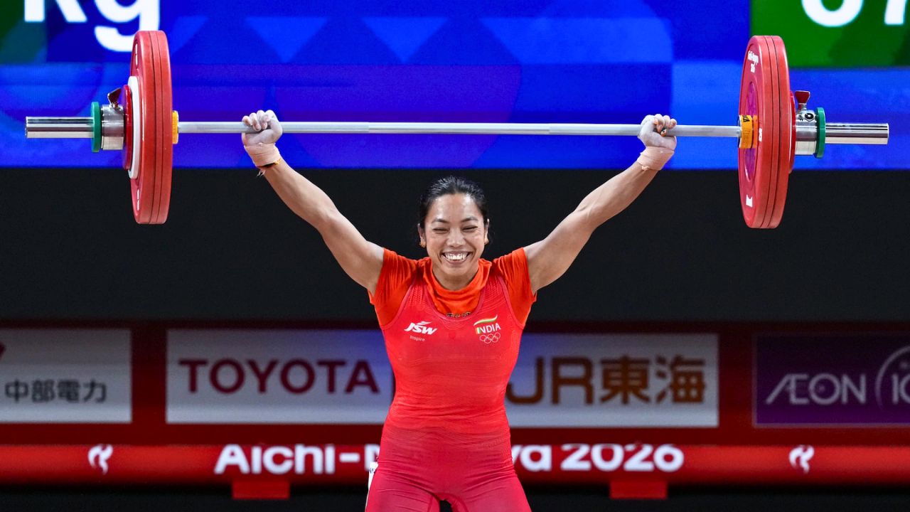 Asian games 2026: २८ वर्षांचा दुष्काळ संपला! Mirabai chanu ने रचला इतिहास; वेटलिफ्टिंगमध्ये भारताला पहिलं पदक