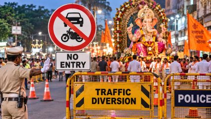 Ganesh Visarjan Traffic: गणेशोत्सवात वाहतुकीत मोठे बदल; देखावे-विसर्जन मार्गांवर वाहनांना ‘नो एन्ट्री’