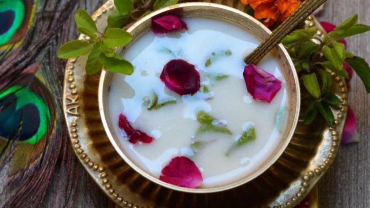 Janmashtami Special: पंचामृत तयार करण्याचा 1:2:4:8:16 फाॅर्म्यूला काय आहे? जाणून घ्या योग्य पद्धत