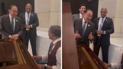 Anwar Ibrahim Kishore Kumar Song: मलेशियाच्या PM अन्वर इब्राहिम यांनी गायले किशोर कुमारांचं गाणं; व्हिडीओ सोशल मीडियावर व्हायरल