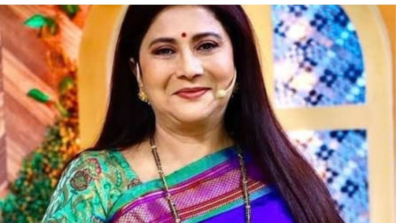 निवेदिता सराफ यांनी सर्वकाही या युट्युब चॅनेलला दिलेल्या मुलाखतीत सांगितलं की त्या खाण्यापिण्यात खूप काळजी घेतात.त्या म्हणाल्या,