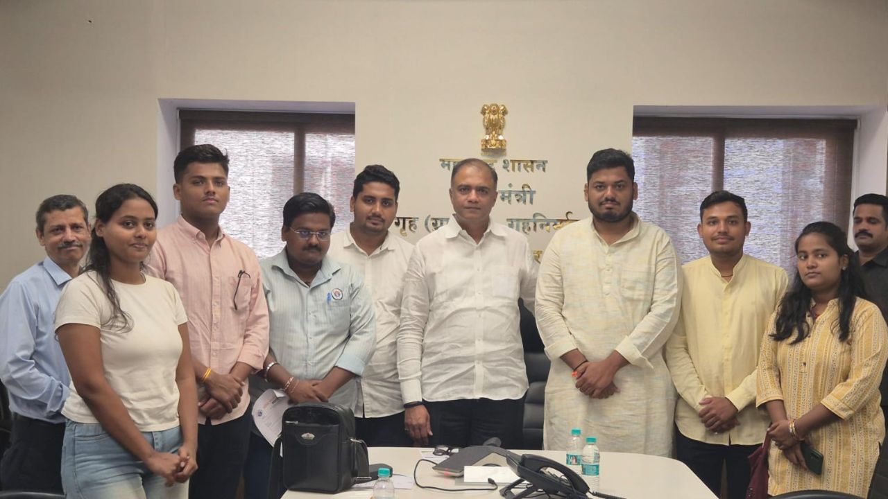 ABVP : मराठी शाळा बंद न करण्याचे अभाविपचे आवाहन, राज्यमंत्री पंकज भोयर यांची भेट घेत केली सविस्तर चर्चा
