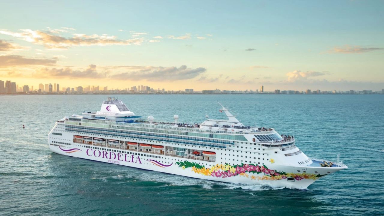 Cordelia Cruises ने सुरू केले 2 नवीन होमपोर्ट्स; समुद्रात फिरण्याची मजा दुप्पट! वीकेंड ते आंतरराष्ट्रीय प्रवासापर्यंत बरेच पर्याय