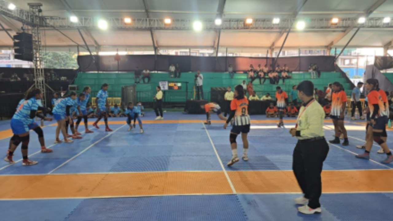 Vasai Virar News : राज्यस्तरीय Kabaddi Tournament  वादाच्या भोवऱ्यात! निमंत्रण पत्रिकेवरून राजकीय वाद; भाजपकडून बहिष्कार